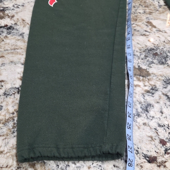 Pilsner Sweats - Picture 5 of 5